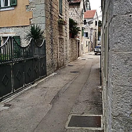 شقة Stone House *